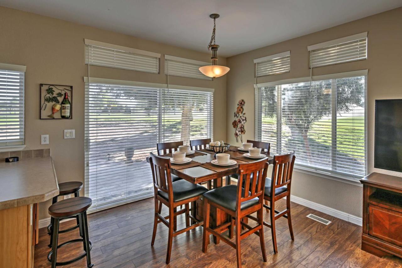 Rivers Edge Golf Condo With Beach Access And Patio! Needles Exterior foto